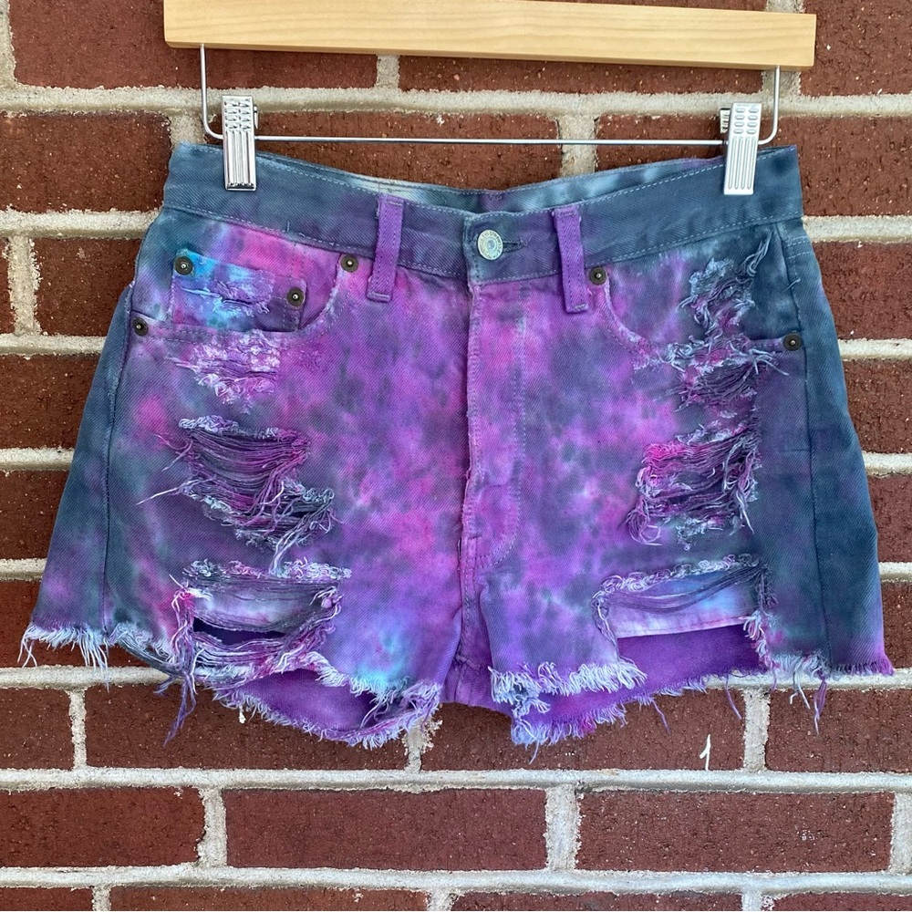Vintage Tie-dye Levi Jean Shorts